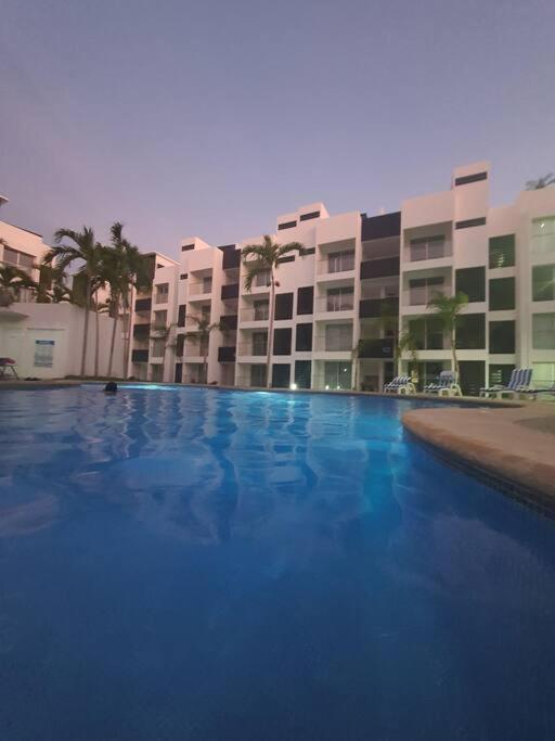 Ferienwohnung Departamento De Lujo En Manzanillo, Planta Baja Frente A La Alberca Exterior foto
